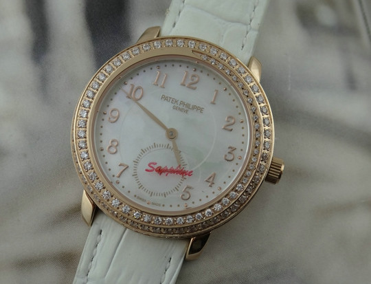 百達(dá)翡麗手表如何清洗上油(圖) 百達(dá)翡麗手表如何清洗上油(圖)