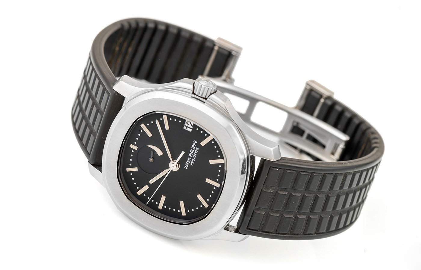 日內(nèi)瓦古董時(shí)計(jì)拍賣會(huì)的百達(dá)翡麗(圖) 日內(nèi)瓦古董時(shí)計(jì)拍賣會(huì)的百達(dá)翡麗(圖)