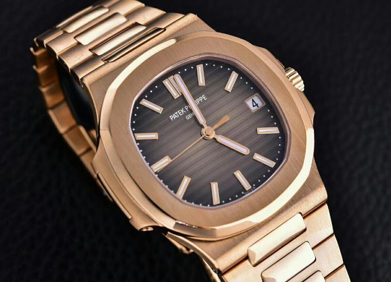 <b>百達(dá)翡麗表盤生銹了怎么辦(如何有效清理表盤生銹</b>